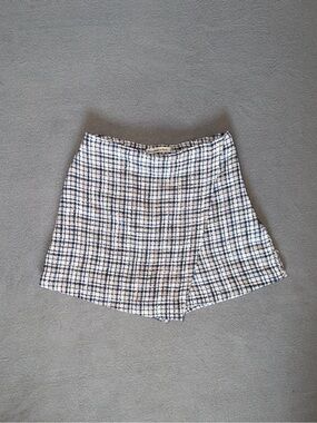 Abercrombie & Fitch Navy and Cream Plaid Mini Skort Size XS